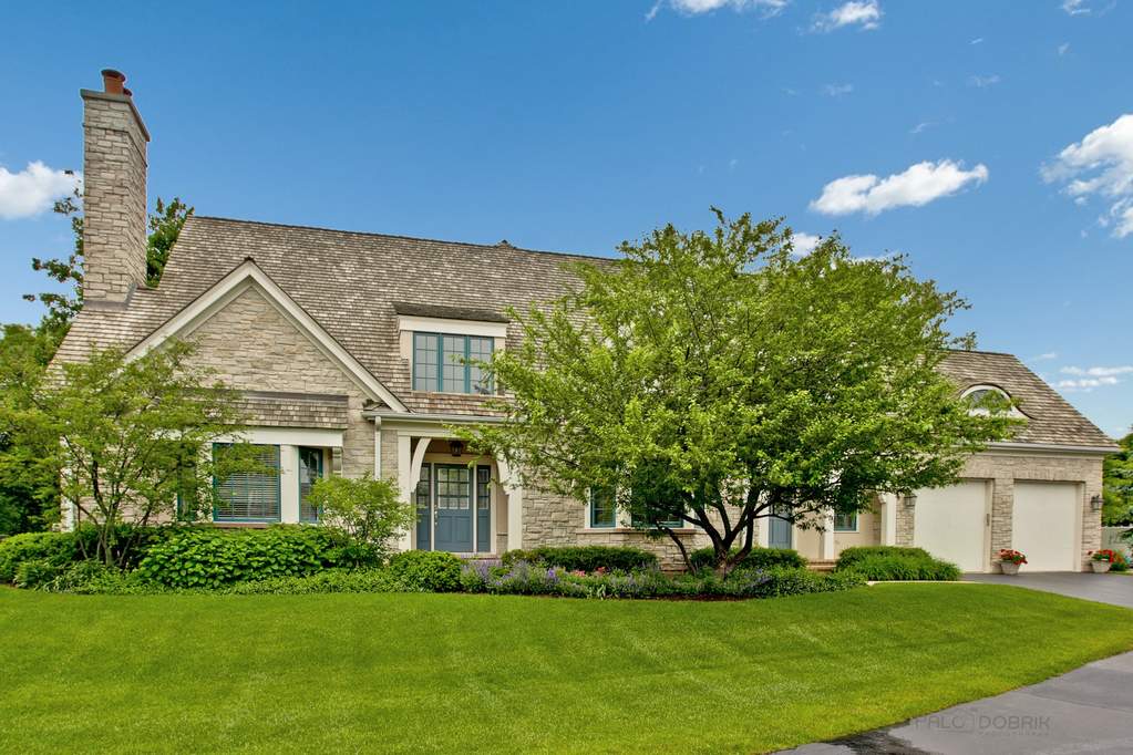 578 Greenway Drive, Lake Forest, IL 60045 MLS 10399023 properties