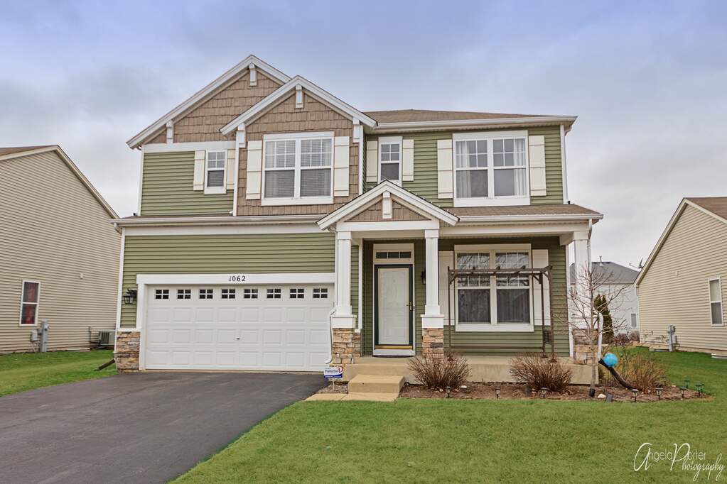 1062 Neuhaven Drive, Antioch, IL 60002 MLS 10401775 properties