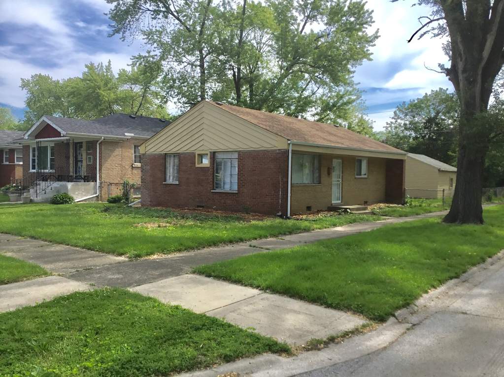 14347 Dobson Avenue, Dolton, IL 60419 MLS 10411741 properties