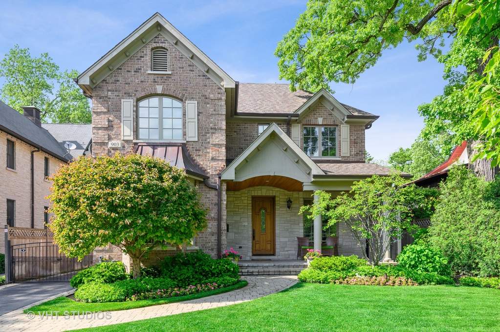 903 Cherry Street, IL 60093 MLS 10422000 properties
