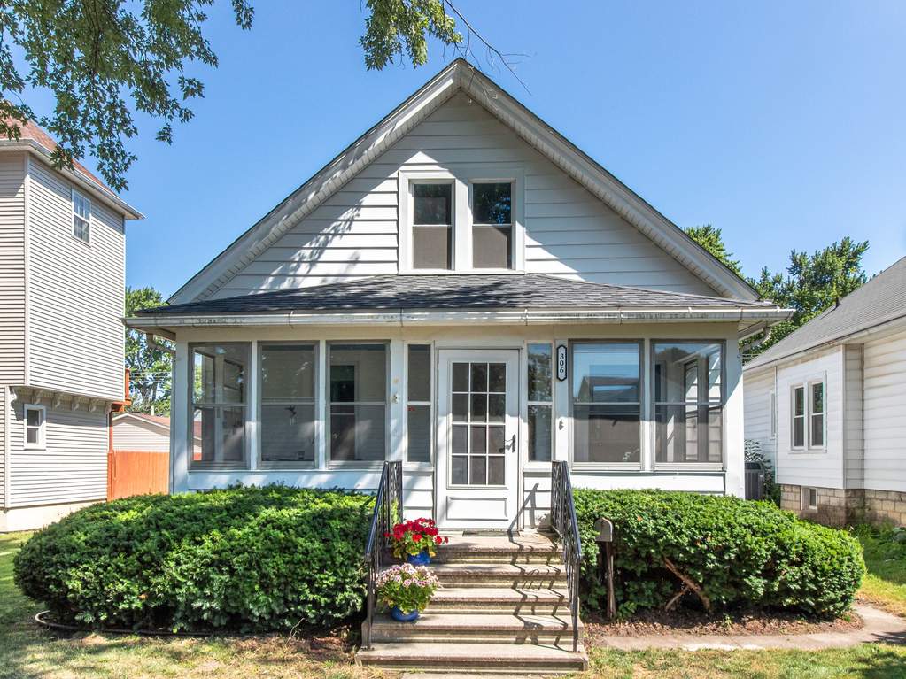 306 E Delaware Street, Dwight, IL 60420 MLS 10470059 properties