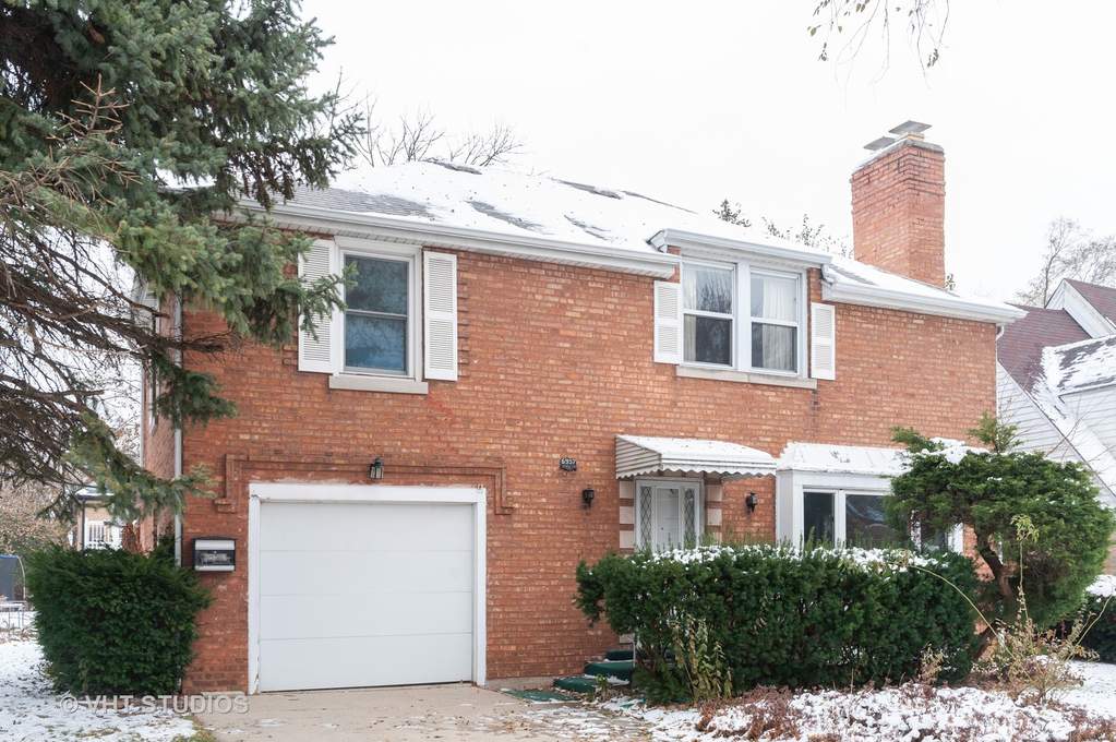 6957 N Kenton Avenue, Lincolnwood, IL 60712 MLS 10576311 properties Chicagoland