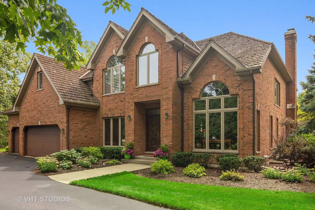 1550 N Louise Lane, Palatine, IL 60074 MLS 10607914 properties