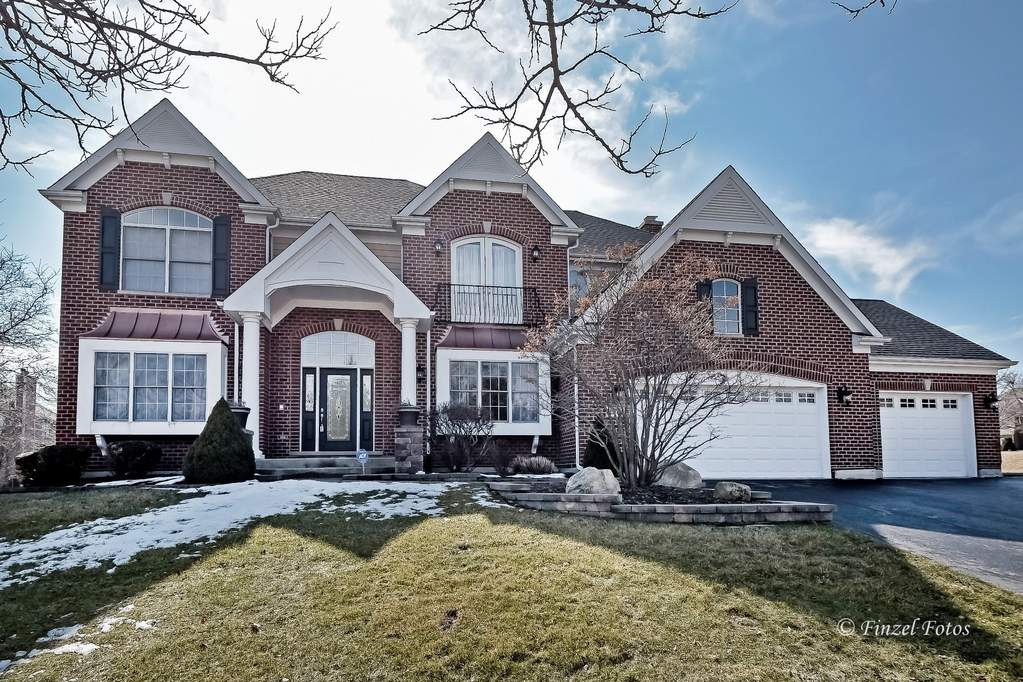 3251 Covington Lane, Algonquin, IL 60102 MLS 10654747 properties