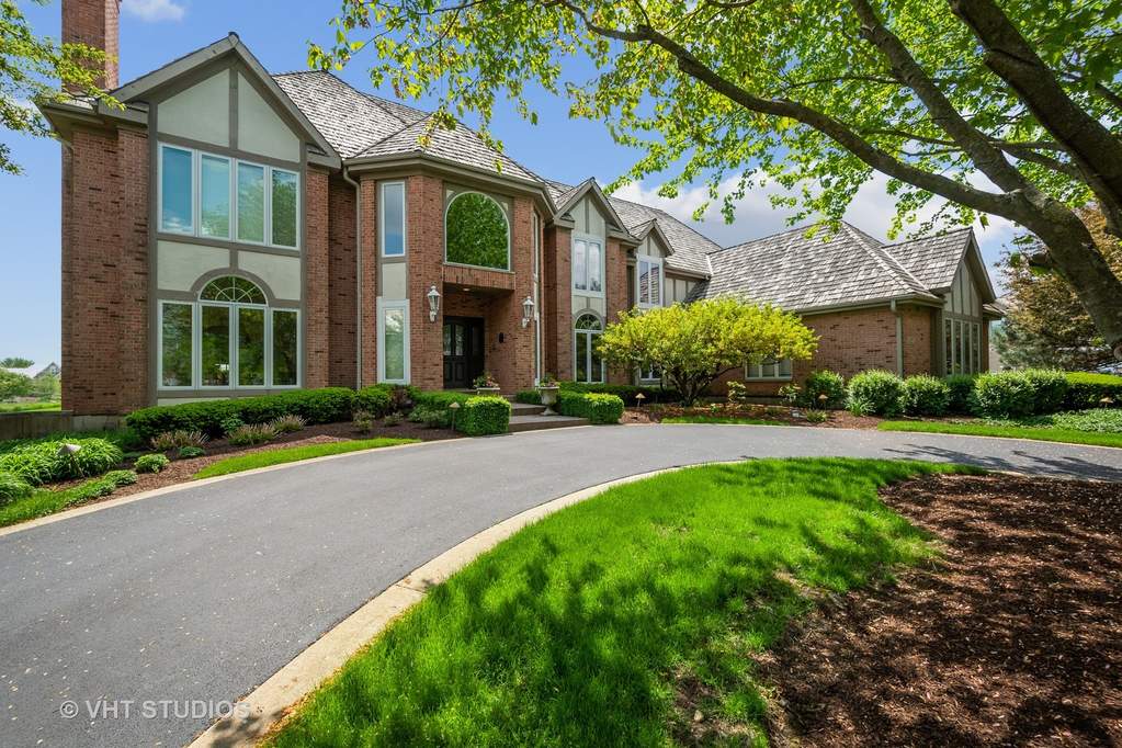 1125 Glencrest Drive, Inverness, IL 60010 MLS 10726452 properties