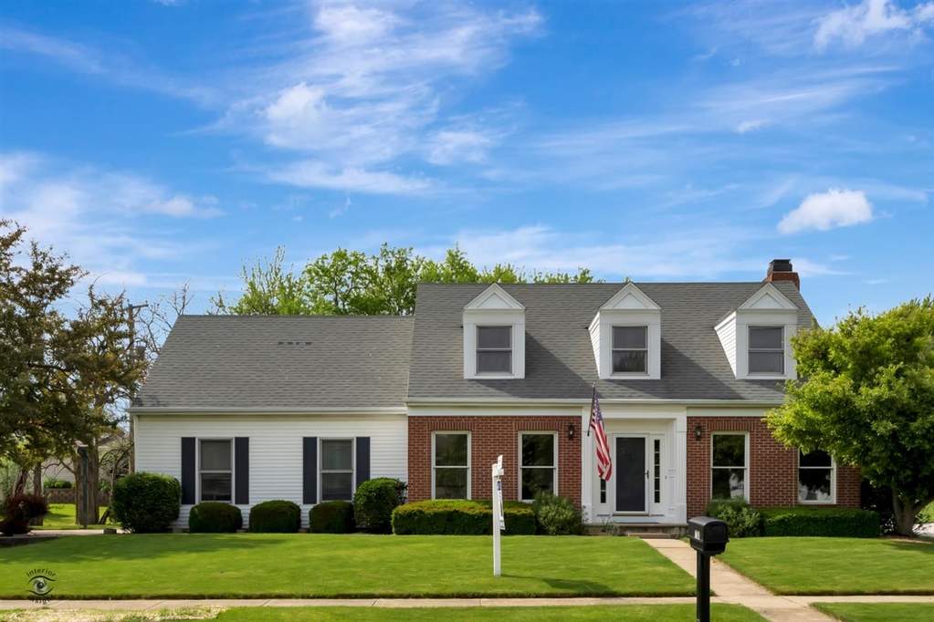 769 Oak Run Drive, Bourbonnais, IL 60914 MLS 10737795 properties