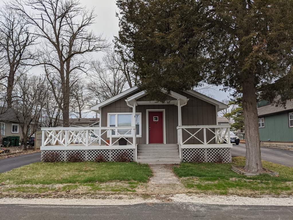 33616 N Oakland Drive, Gages Lake, IL 60030 MLS 10738042 properties