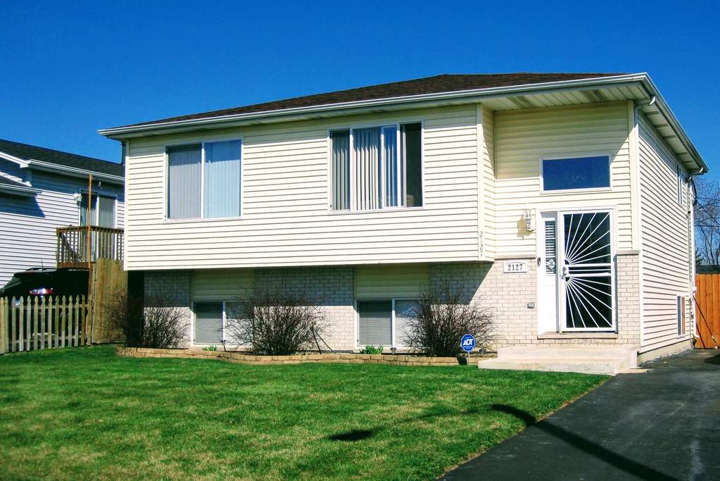 2127 Dugdale Road, North Chicago, IL 60064 MLS 10755594