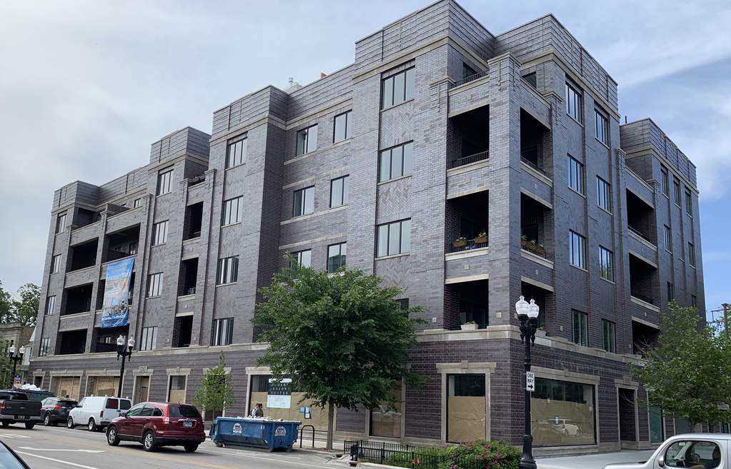 2242 W Lawrence Avenue 502, Chicago, IL 60625 MLS 10781624