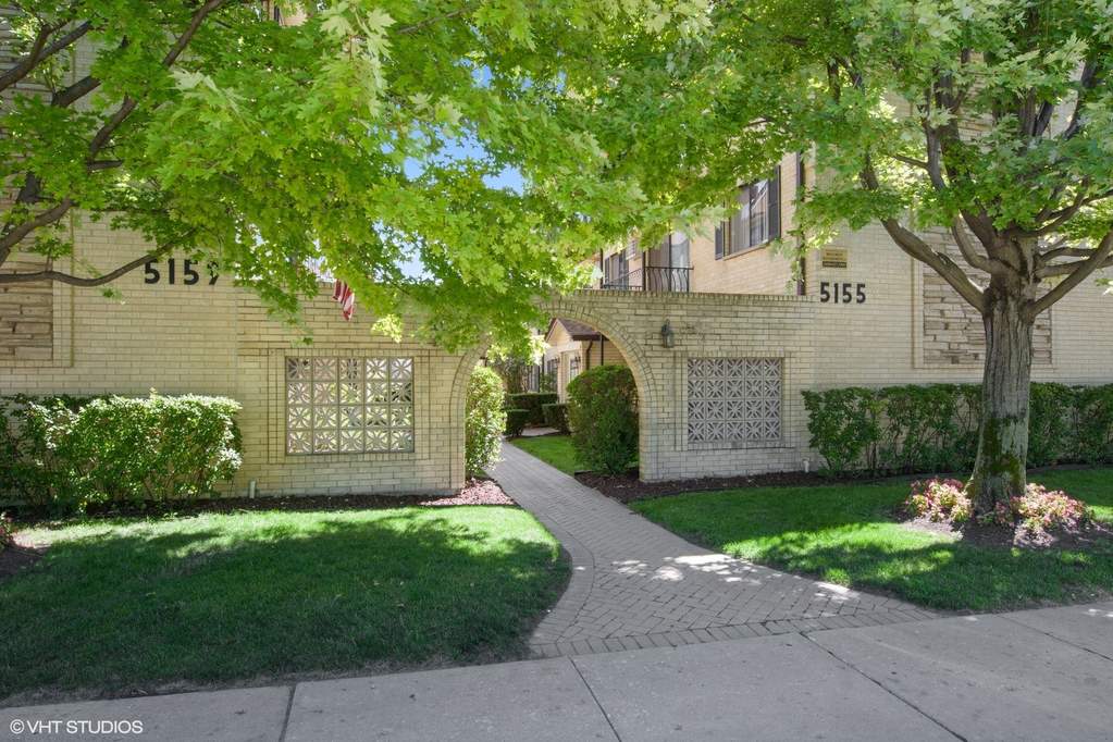 5155 N East River Road 122B, Chicago, IL 60656 MLS 10825028