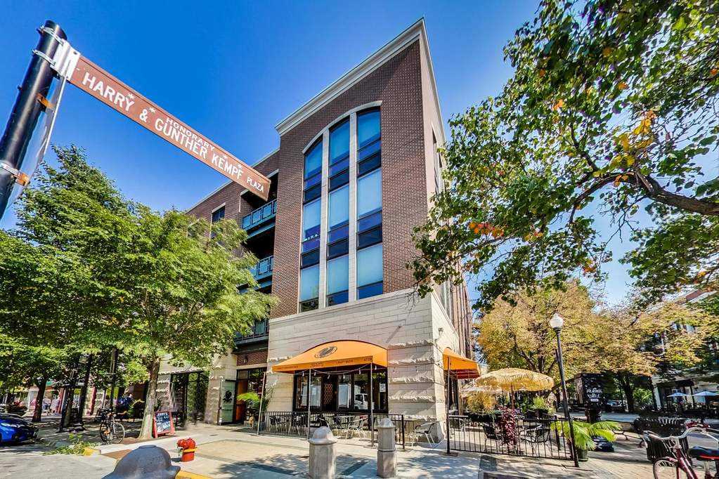 2326 W Giddings Street 303, Chicago, IL 60625 MLS 10886662