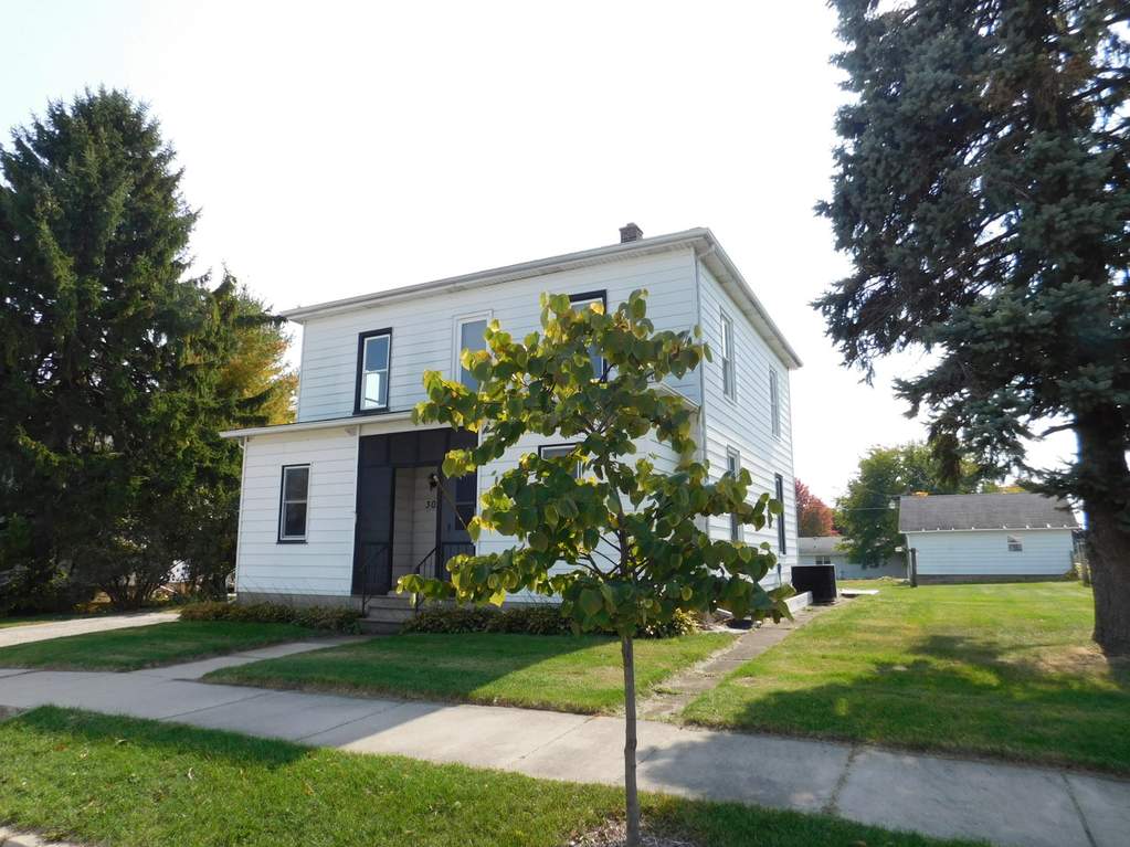 305 E Comanche Avenue, Shabbona, IL 60550 MLS 10901881 properties