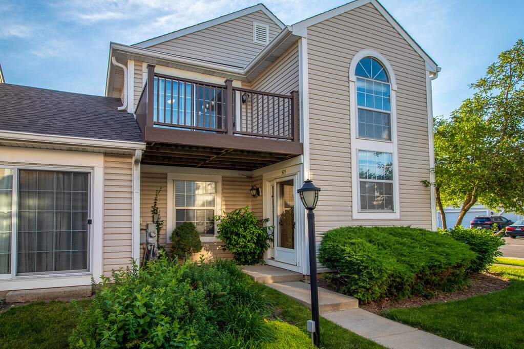 575 Le Parc Circle, Buffalo Grove, IL 60089 MLS 10926550