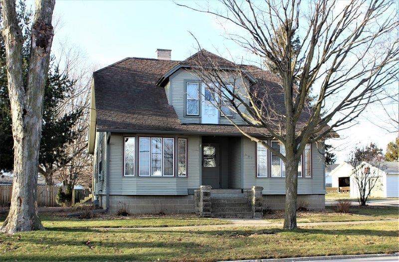 307 S Clinton Street, Morrison, IL 61270 MLS 10954851 properties