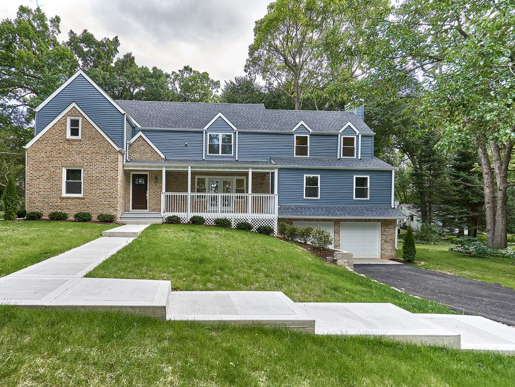 220 Bridge Lane, Tower Lakes, IL 60010 MLS 10955122 properties