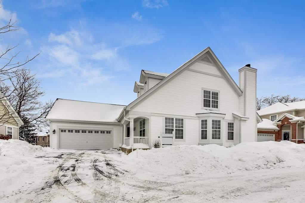 520 Savoy Court, Indian Creek, IL 60061 MLS 10982367 properties