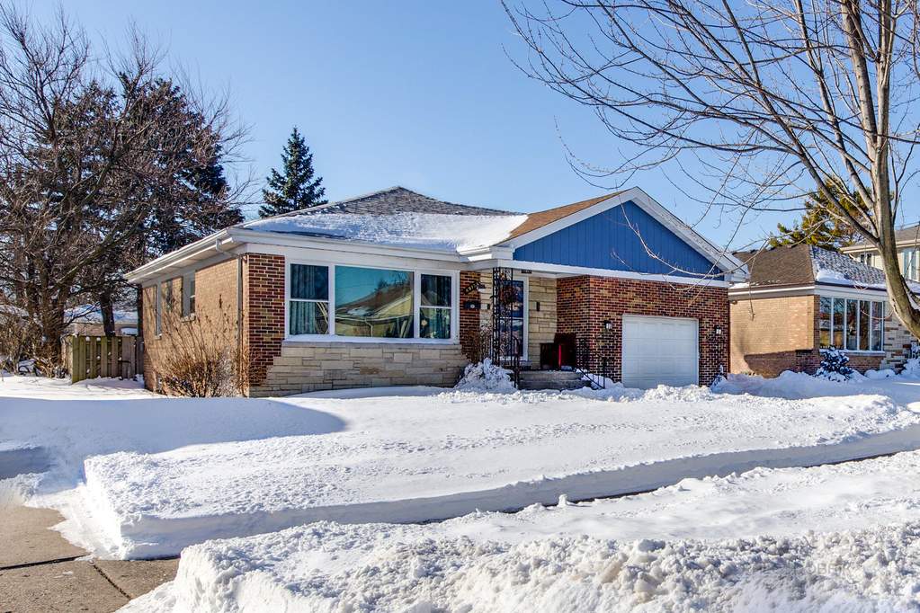 6917 W Birchwood Avenue, Niles, IL 60714 MLS 10987297 properties