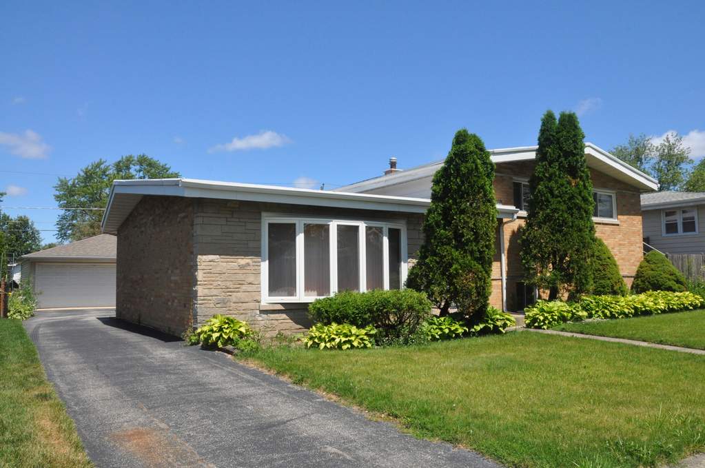 7848 Churchill Street, Morton Grove, IL 60053 MLS 11009460