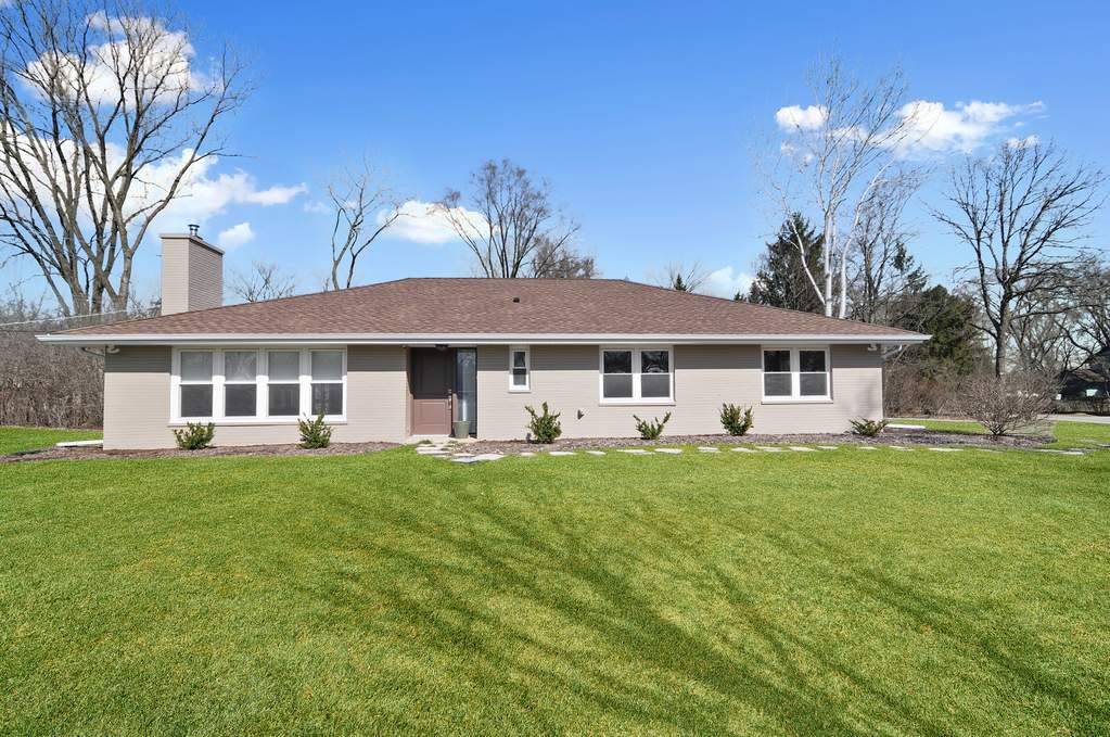 2360 Duffy Lane, Riverwoods, IL 60015 MLS 11023025 properties