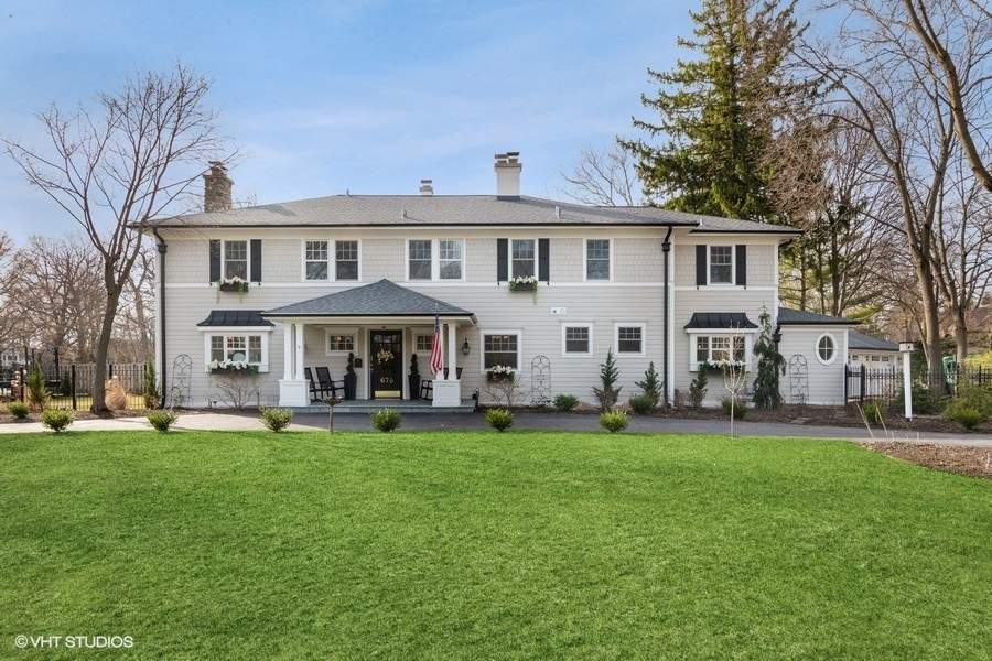 678 Sheridan Road, IL 60093 MLS 11036742 properties