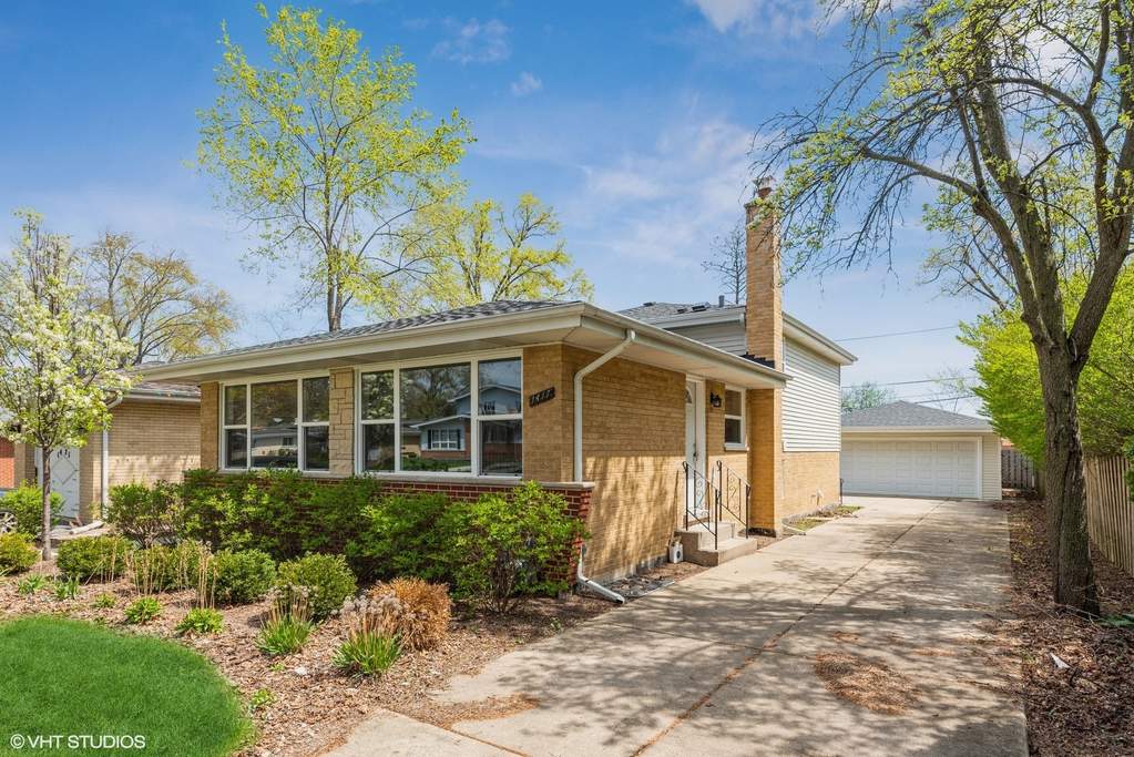 1417 N Dunton Avenue, Arlington Heights, IL 60004 MLS 11064162