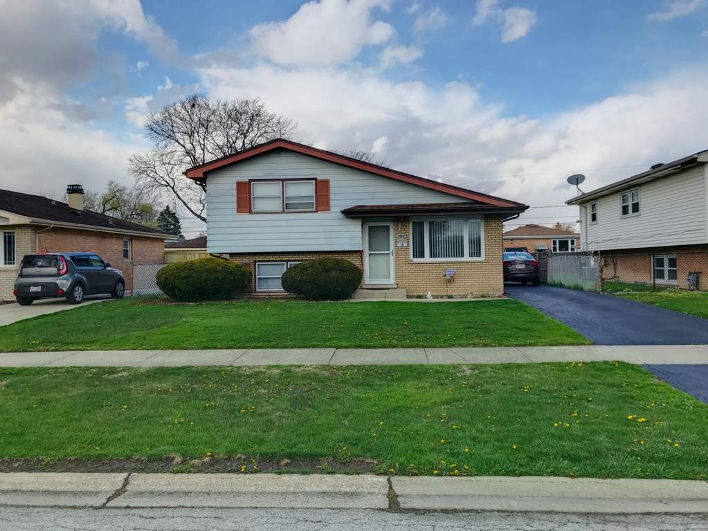 5424 137th Place, Crestwood, IL 60418 MLS 11064837 properties