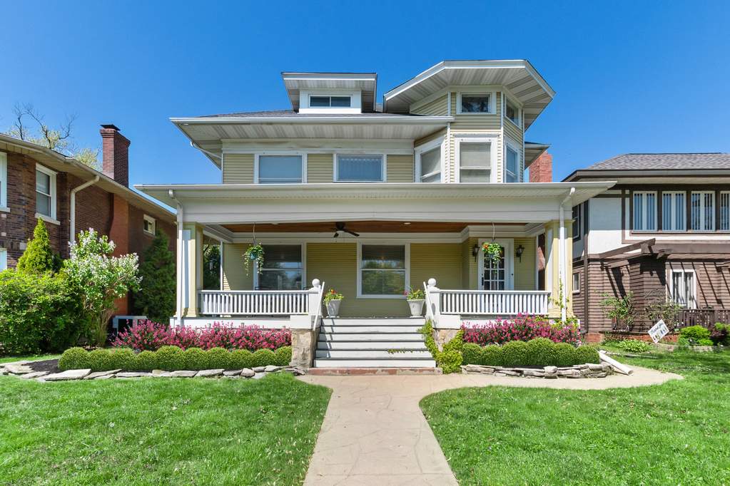 9644 S Longwood Drive, Chicago, IL 60643 MLS 11082476 properties