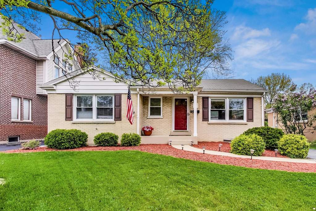 718 E Euclid Avenue, Arlington Heights, IL 60004 MLS 11088341