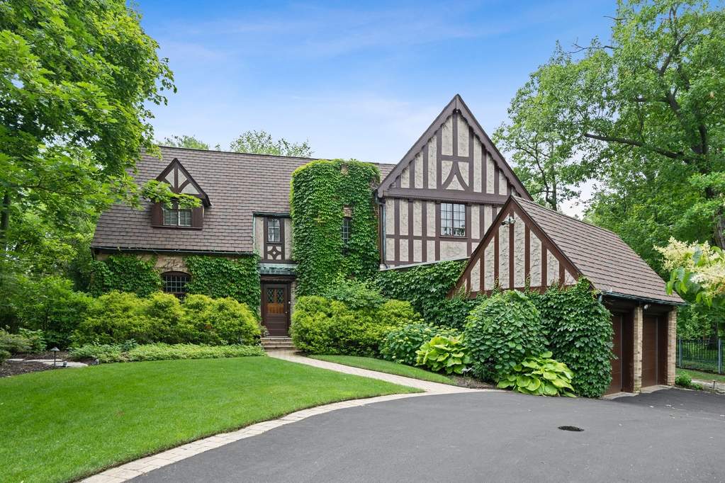 171 S Deere Park Drive, Highland Park, IL 60035 MLS 11109883