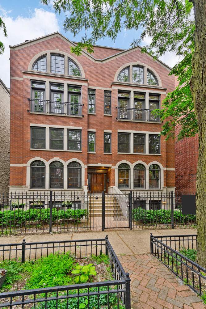 1529 N Mohawk Street 3S, Chicago, IL 60610 MLS 11119676 properties Chicagoland