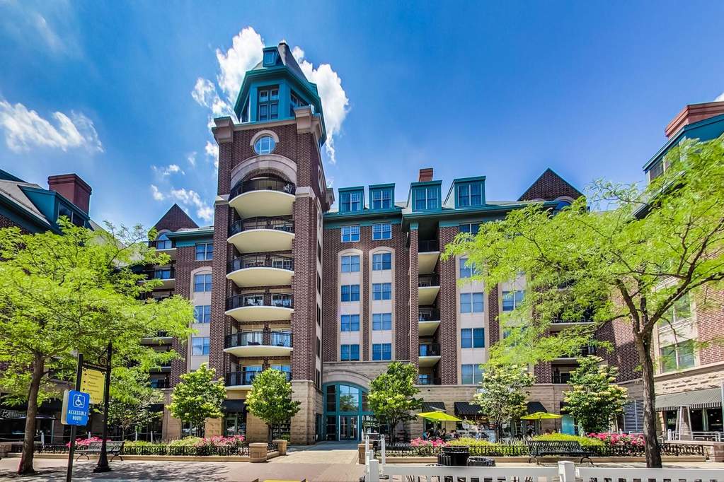 44 N Vail Avenue 601, Arlington Heights, IL 60005 MLS 11122166