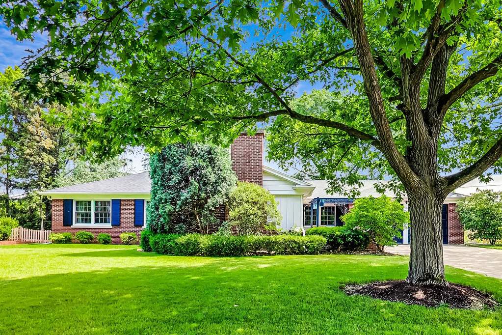 546 Pamela Circle, Hinsdale, IL 60521 MLS 11124995 properties