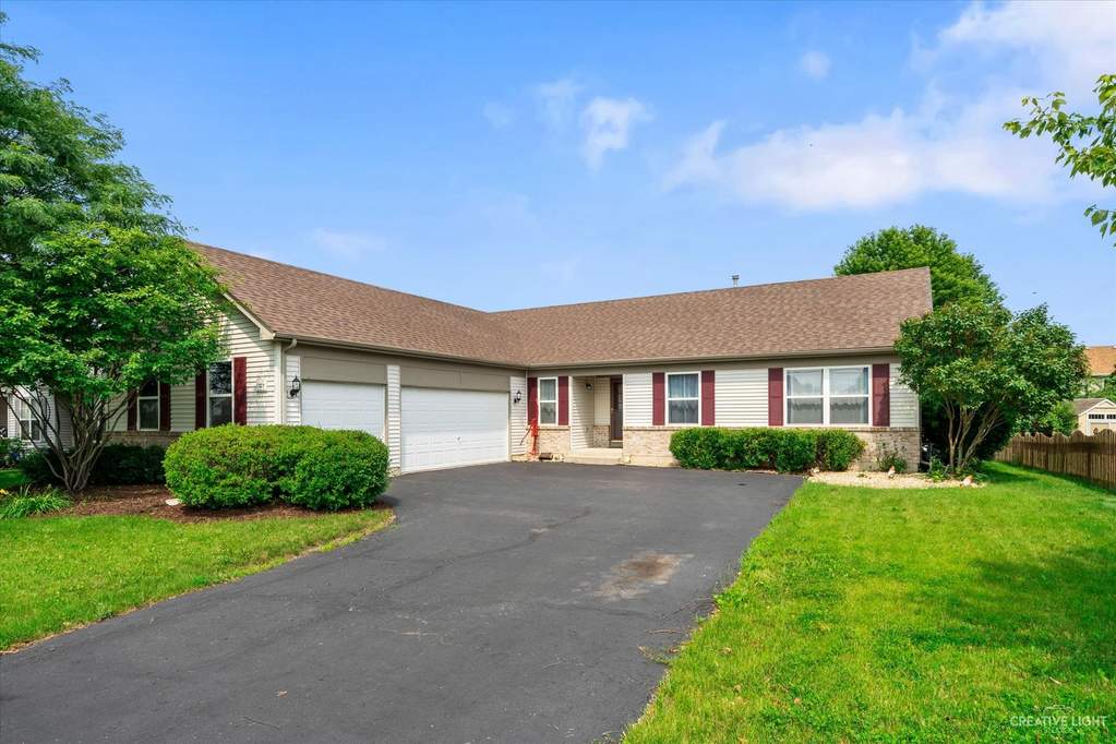 1325 Deerpath Road, Aurora, IL 60506 MLS 11144202 properties