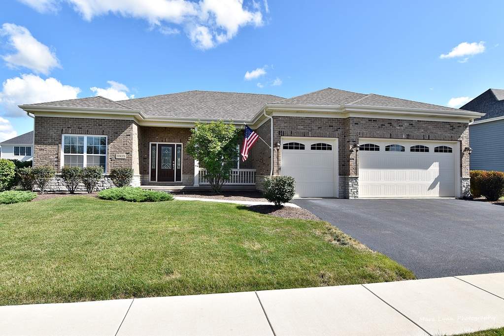 39W870 Catlin Square, Geneva, IL 60134 MLS 11161949 properties