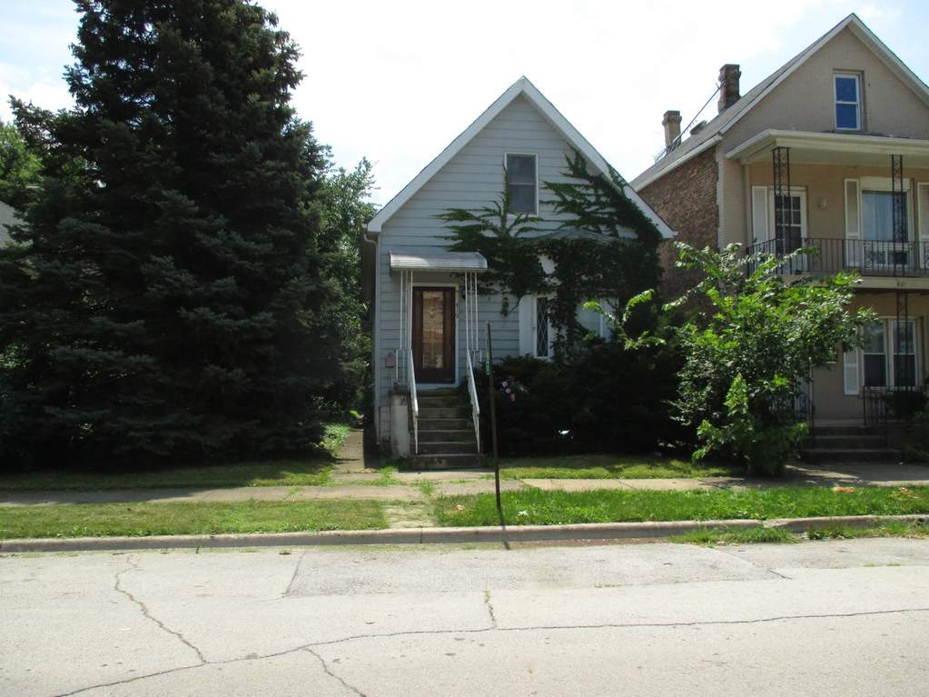 419 155th Place, Calumet City, IL 60409 MLS 11177456 properties