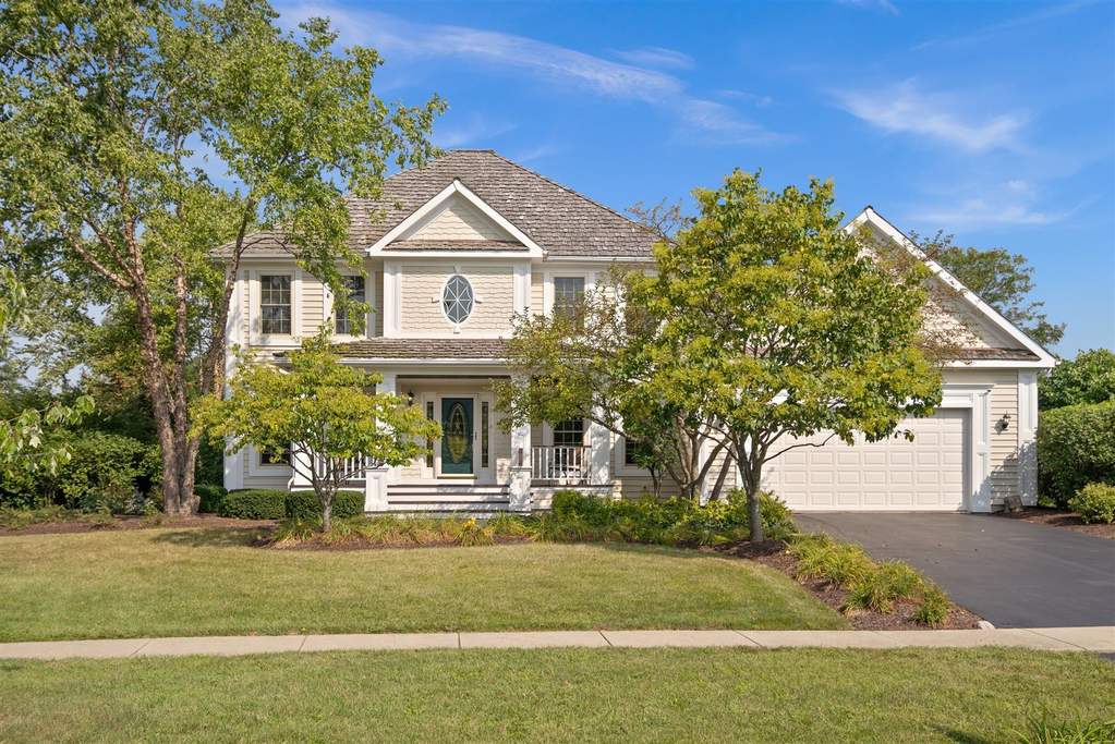 39W920 N Robert Frost Circle