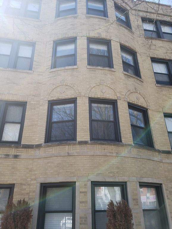 3138 N Seminary Avenue 2B, Chicago, IL 60657 MLS 11250401