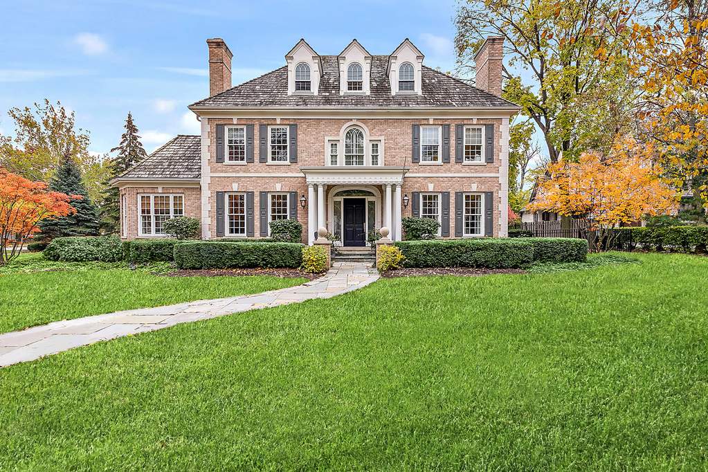 906 S Garfield Street, Hinsdale, IL 60521 MLS 11271146 properties