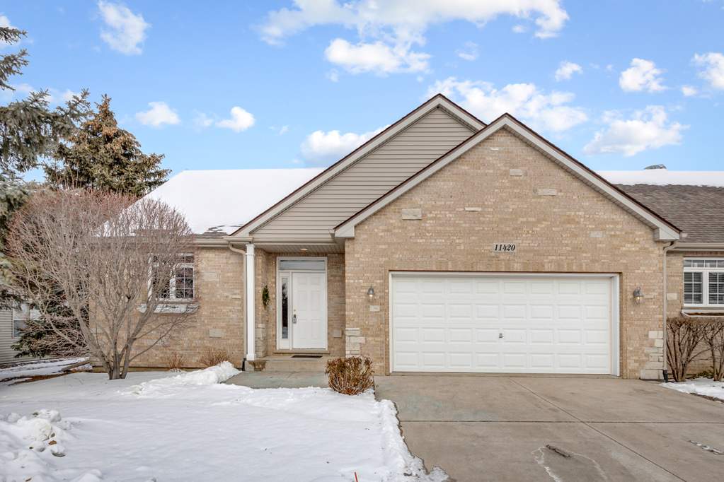 11420 Russell Drive, Huntley, IL 60142 MLS 11300072 properties