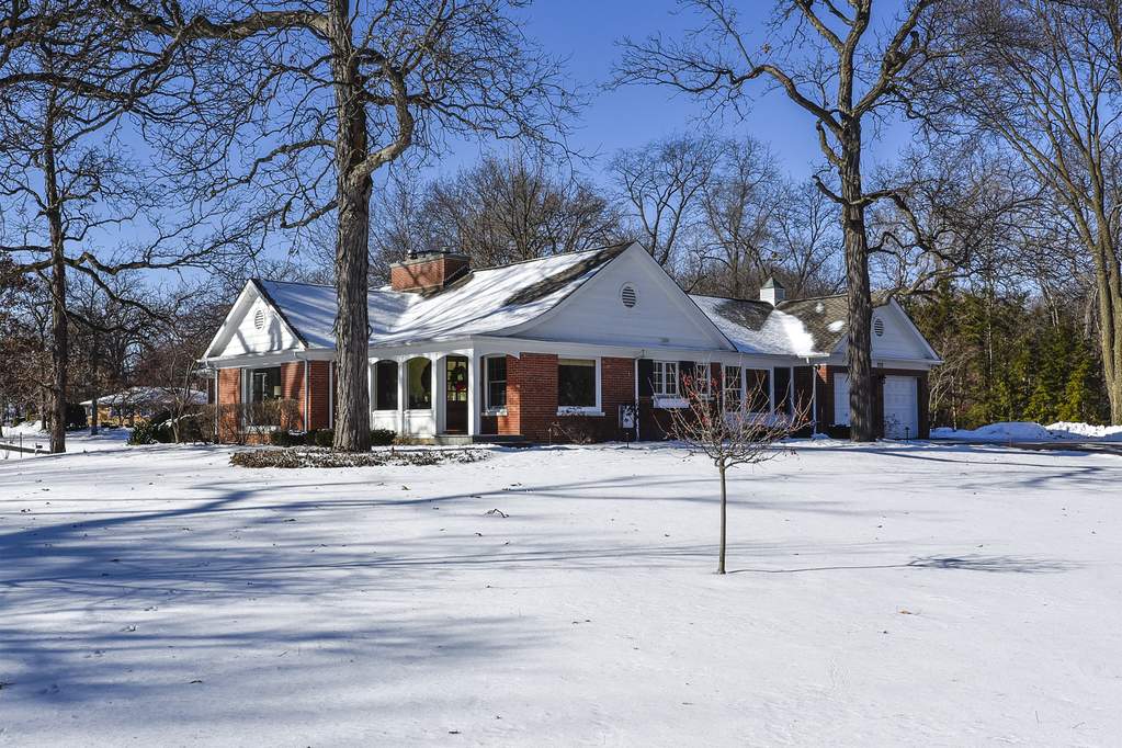 202 Dewey Road, Inverness, IL 60067 MLS 11301599 properties