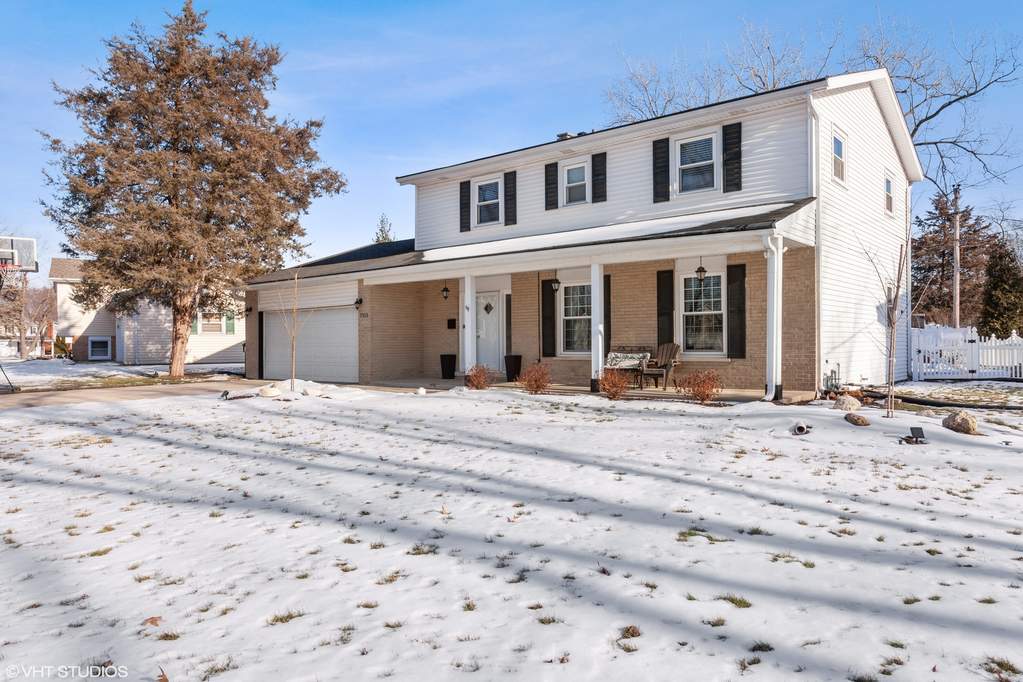 7315 Darien Lane, Darien, IL 60561 MLS 11307390 properties