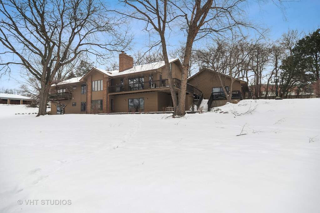 681 Balmoral Lane, Inverness, IL 60067 MLS 11308437 properties