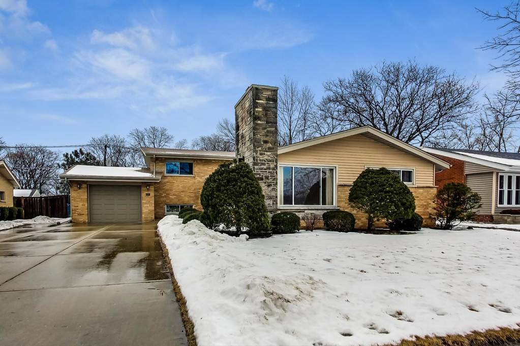 271 S Fair Avenue, Elmhurst, IL 60126 MLS 11314018 properties