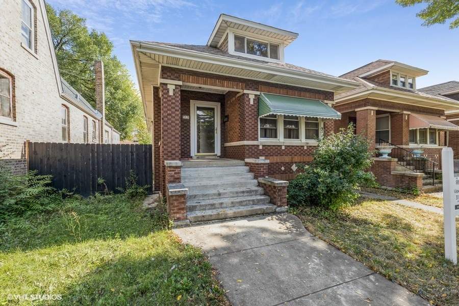 5615 S Sacramento Avenue, Chicago, IL 60629 MLS 11321412