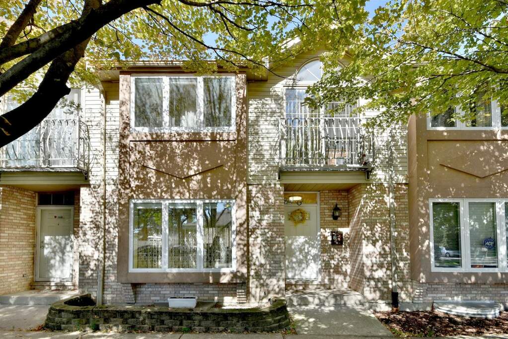 2300 N Nagle Avenue 2, Chicago, IL 60707 MLS 11337918 properties