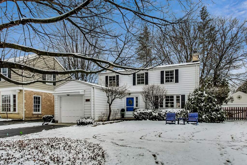 2237 Greenwood Avenue, Wilmette, IL 60091 MLS 11343256 properties