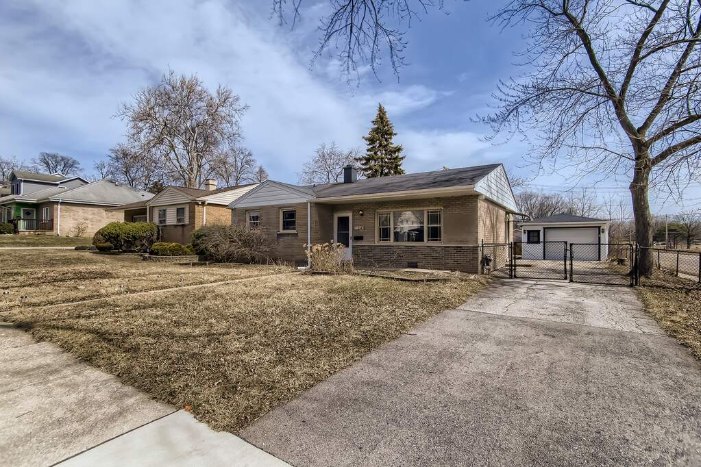 5441 Benton Avenue, Downers Grove, IL 60515 MLS 11348330 properties Chicagoland
