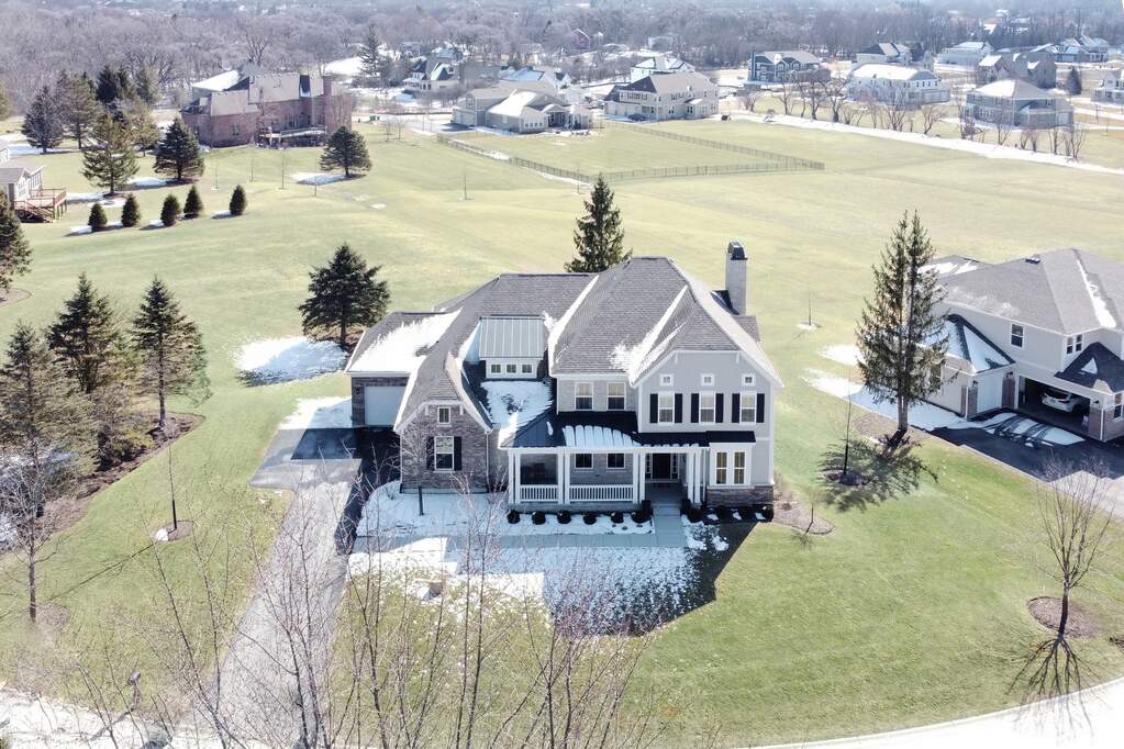 24477 N Blue Aster Lane, Lake Barrington, IL 60010 MLS 11350644 properties Chicagoland