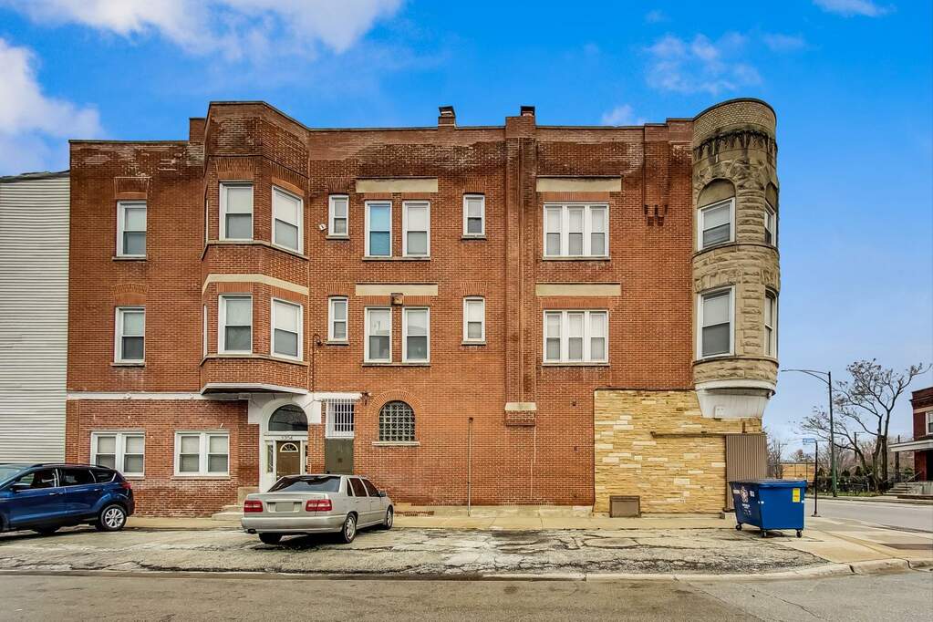 700 N Kedzie Avenue, Chicago, IL 60612 MLS 11351596 properties
