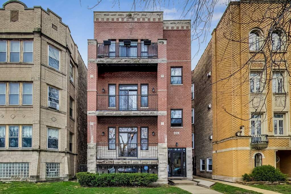 6114 N Rockwell Street 2, Chicago, IL 60659 MLS 11357397 properties Chicagoland